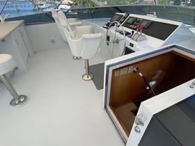 2003 Hatteras Motor Yacht Sport Deck