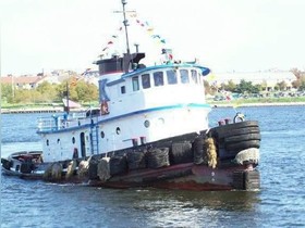 1944 Custom Model Bow Tug