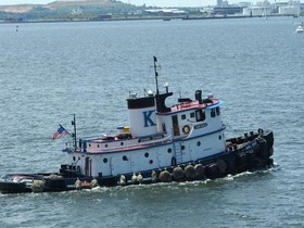 Custom Model Bow Tug