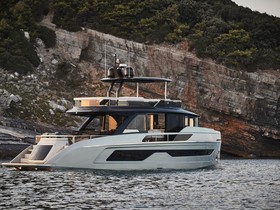 Koupit 2022 Explorer Motor Yachts 62