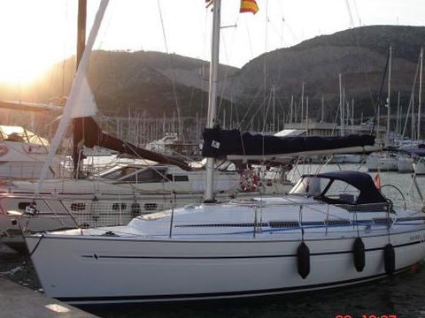 Bavaria 32