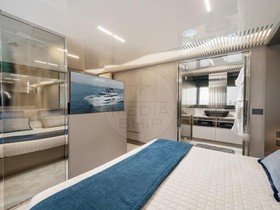 2021 Ferretti Yachts 850