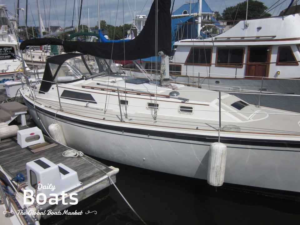 1984 O'Day 34 Sloop