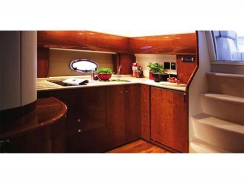 2008 Princess V48