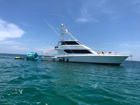 Koupit 2002 Hatteras 70 Convertible