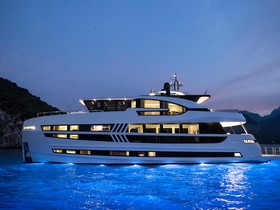 Buy 2022 Lazzara Yachts Uhv 87