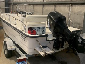 2005 Boston Whaler 170 Montauk