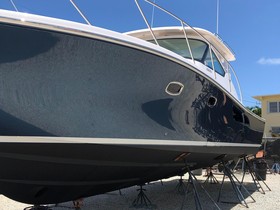 2019 Tiara Yachts 3900 Coronet