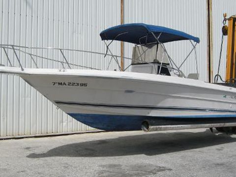 Sea Ray Laguna 23