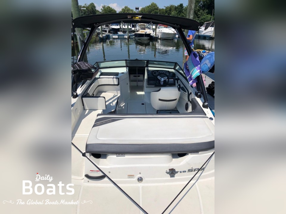 2016 Sea Ray 19 Spx for sale. View price, photos and Buy 2016 Sea Ray ...