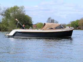 2022 Interboat Intender 820 in vendita