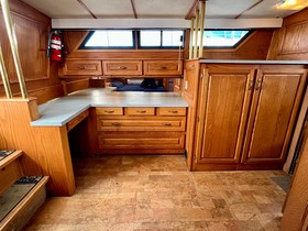 1971 Tollycraft Tri-Cabin