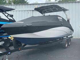 2019 Yamaha Boats 242 Limited