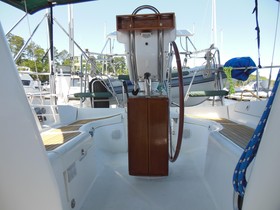 2005 Beneteau 373