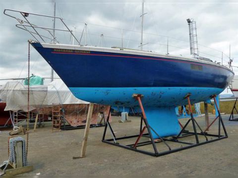 Dufour 35