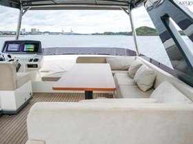 2018 Ferretti Yachts 670