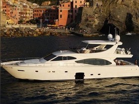 Buy 2008 Ferretti Yachts 780
