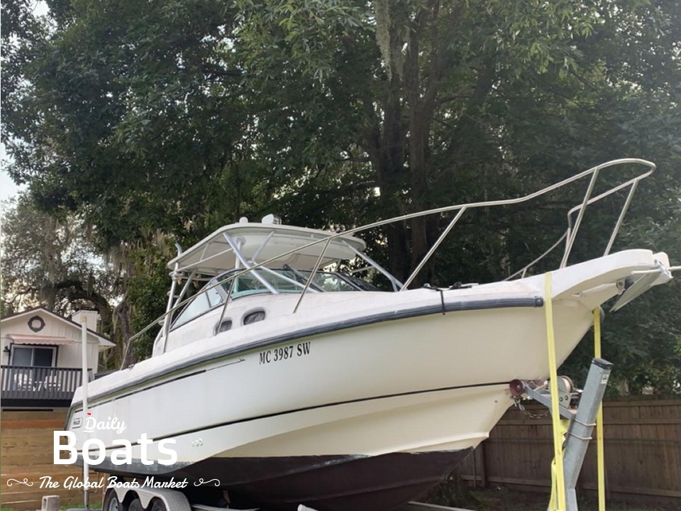 1999 Boston Whaler Conquest for sale. View price, photos and Buy 1999