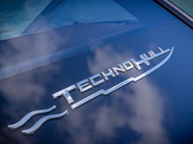 2022 Technohull 38 Grand Sport на продаж