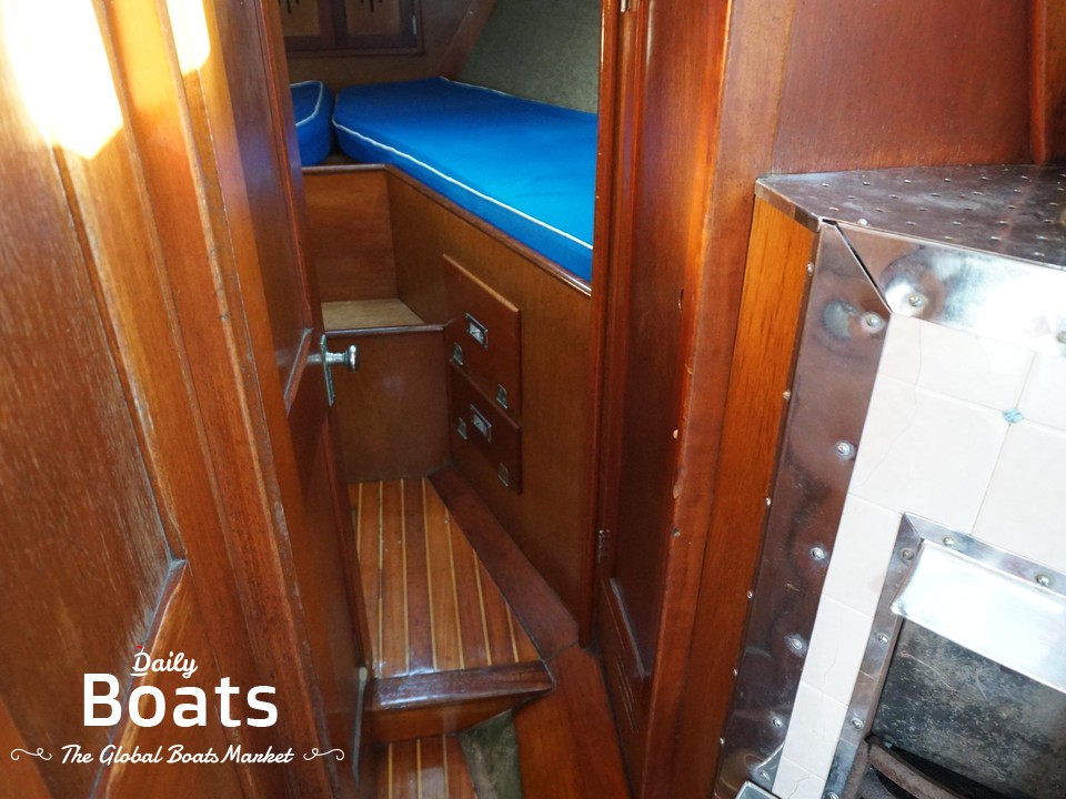 1966 Hinckley 35 Pilot for sale. View price, photos and Buy 1966