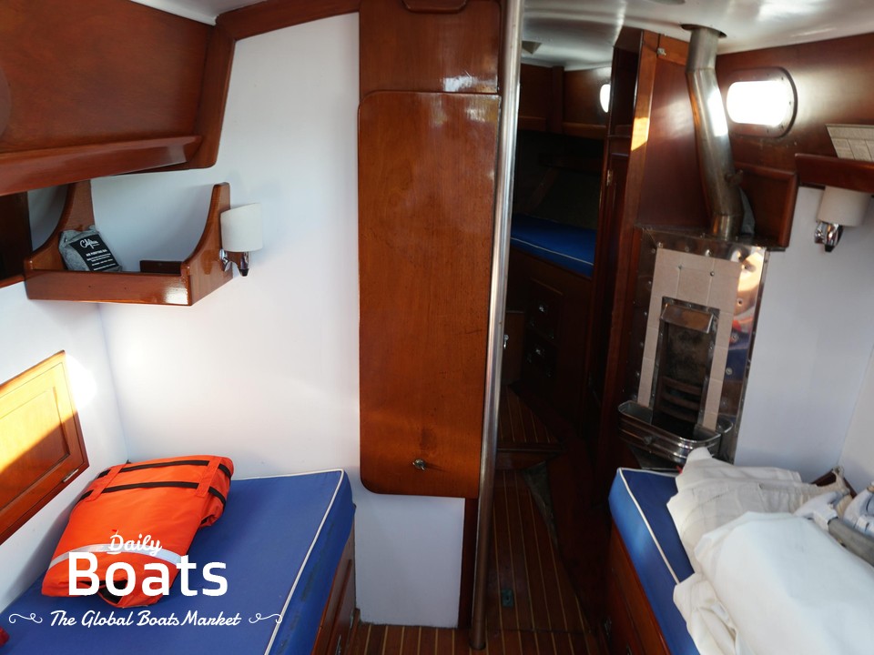 1966 Hinckley 35 Pilot for sale. View price, photos and Buy 1966