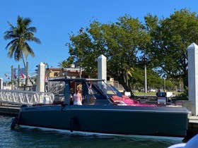 2022 Schaefer V33