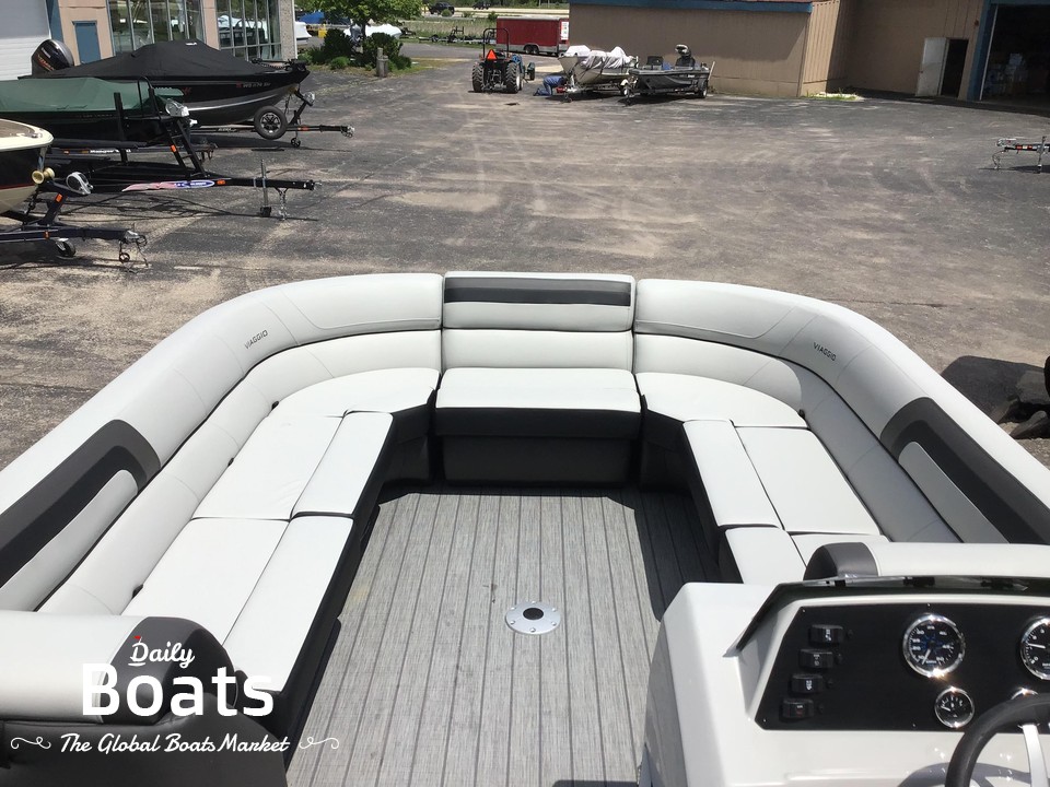 2022 Misty Harbor L25Q 4 Capt.ChairsQuad Seating TriToon for sale