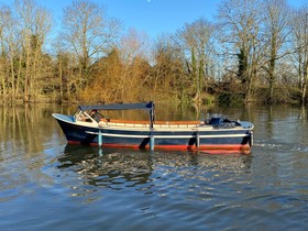 1986 Tender Steel Boat zu verkaufen