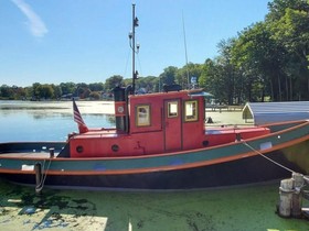 Tugboat Russel Brothers Ville Class