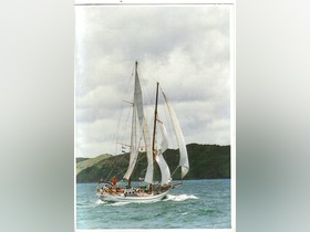 1990 Schooner Staysail