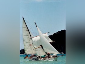 1990 Schooner Staysail