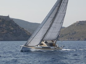 2022 Grand Soleil 42 Long Cruise for sale