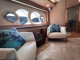 2015 Monte Carlo Yachts 86 na prodej