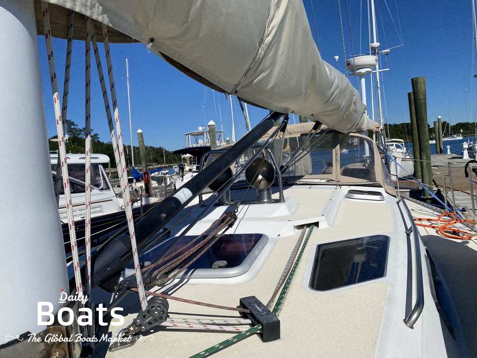 1997 Freedom Yachts 40/40 for sale. View price, photos and Buy 1997 ...
