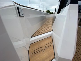 2020 Evo Yachts R4 eladó