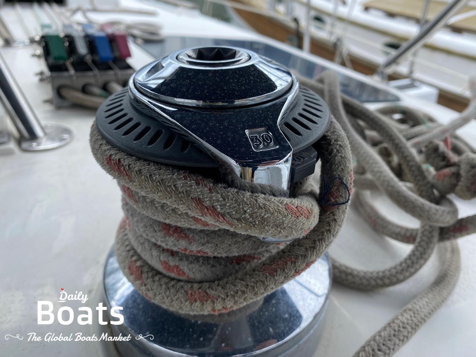 1993 Hunter 37.5 for sale. View price, photos and Buy 1993 Hunter 37.5 ...