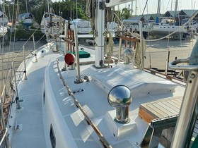 Buy 1986 Young Sun 35 Cutter