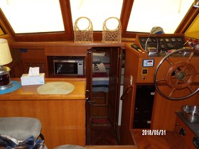 Köpa 1986 Nova 36 Sundeck Trawler