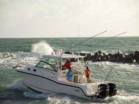 2016 Boston Whaler 315 Conquest