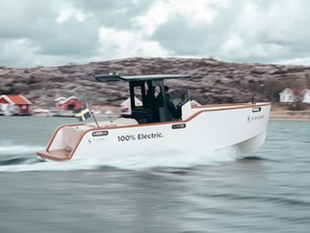 2022 X Shore Eelex 8000 for sale