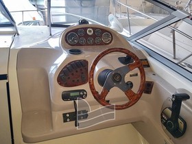 2000 Regal 2460 Commodore