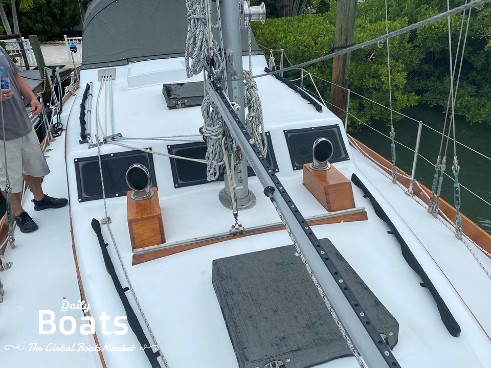 1973 Alden Dolphin 47 for sale. View price, photos and Buy 1973 Alden