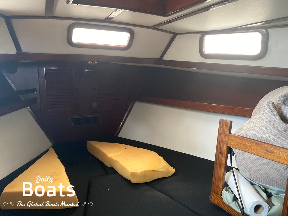 1973 Alden Dolphin 47 for sale. View price, photos and Buy 1973 Alden