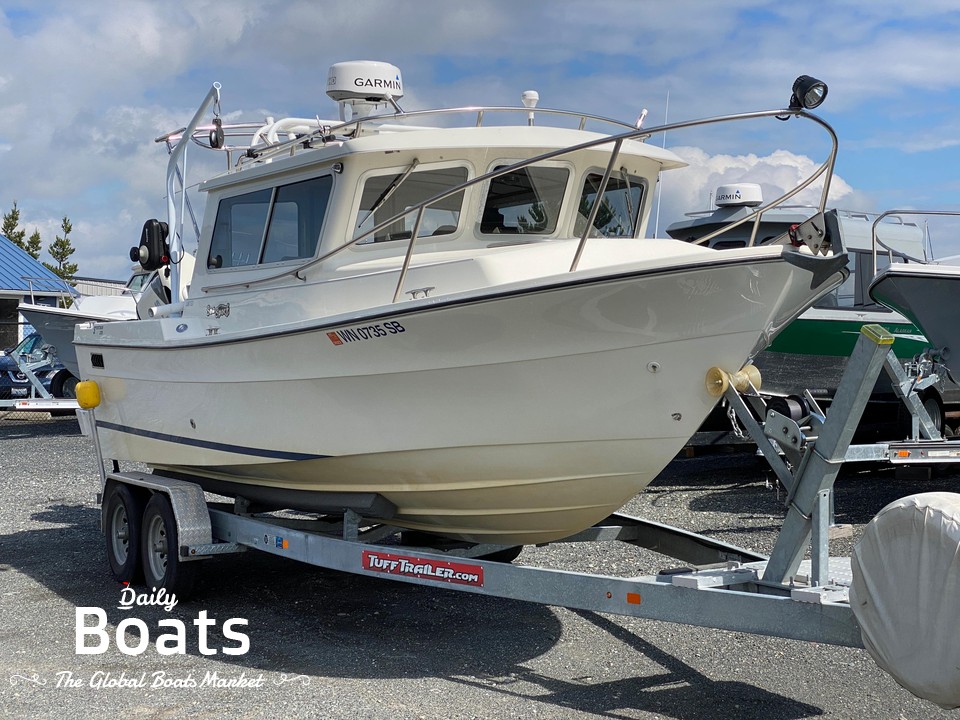 Used pilothouse boats SeaSport for sale Daily Boats