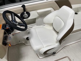 Buy 2022 Chaparral 23 Ssi Outboard