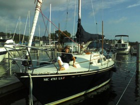 1984 C&C 32 Sloop