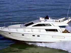 Ferretti Yachts 135
