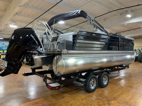 2022 Crest Classic Platinum 220 for sale