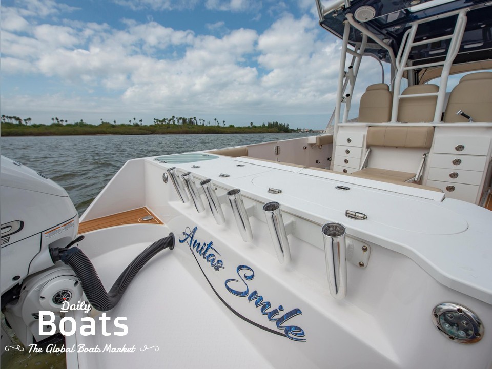 2019 Everglades 355 for sale. View price, photos and Buy 2019