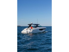 2022 Cruisers Yachts 38Gls-Ob Sb на продажу